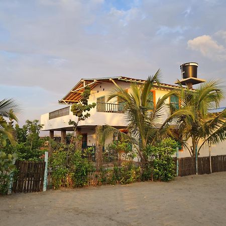 Eco-Hotel Chevere Beach Puebloviejo Bagian luar foto