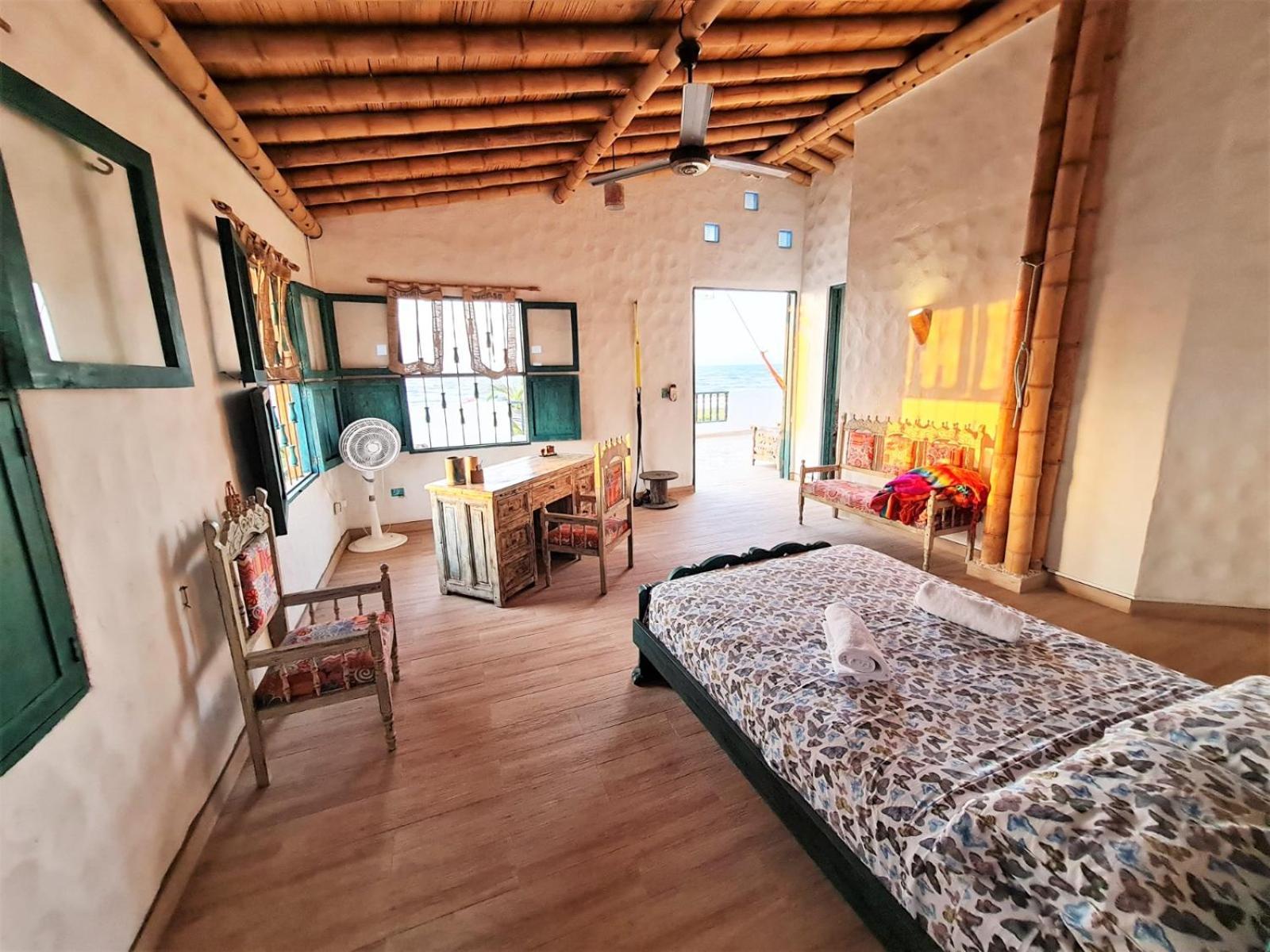 Eco-Hotel Chevere Beach Puebloviejo Bagian luar foto