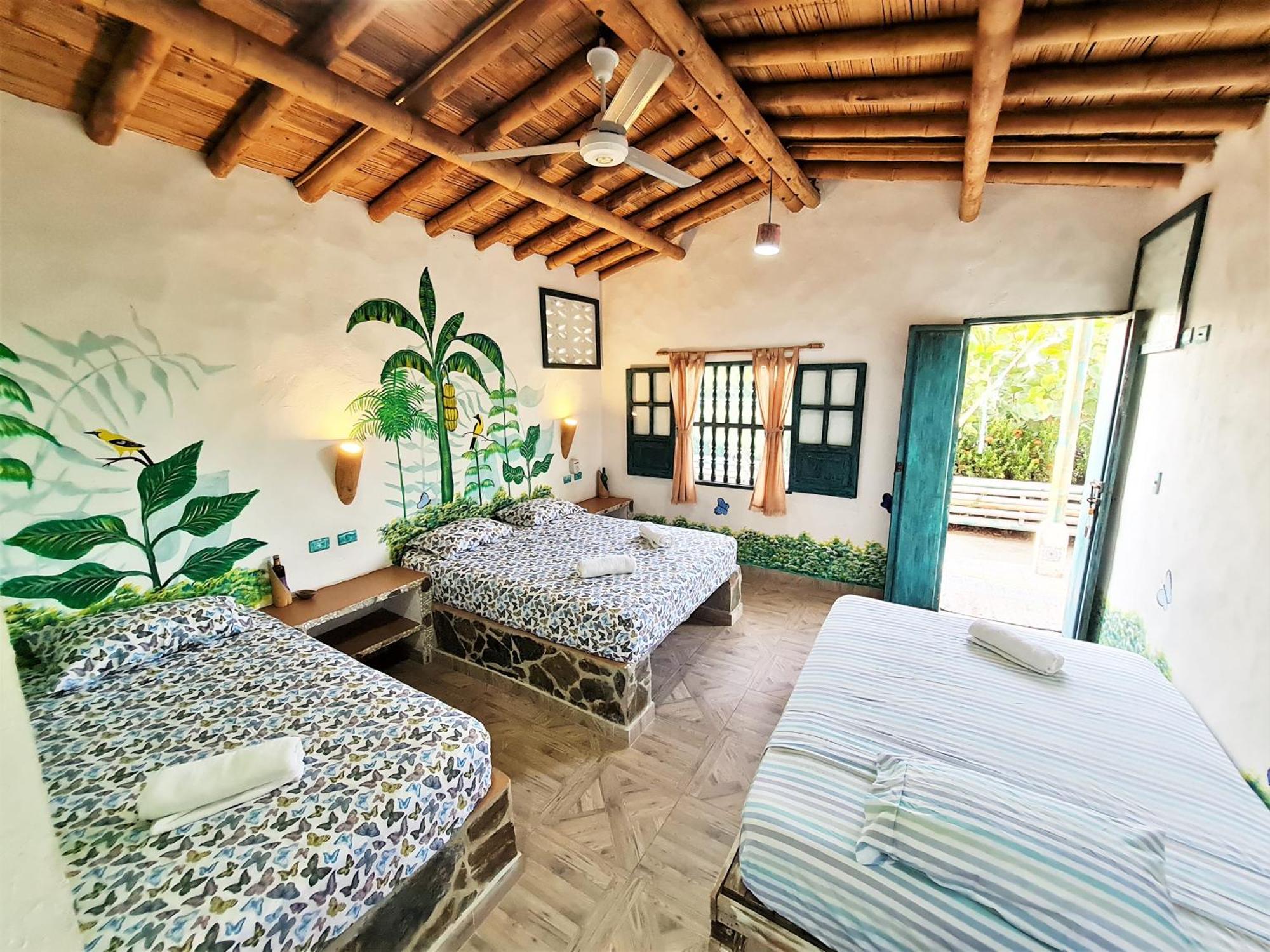 Eco-Hotel Chevere Beach Puebloviejo Bagian luar foto