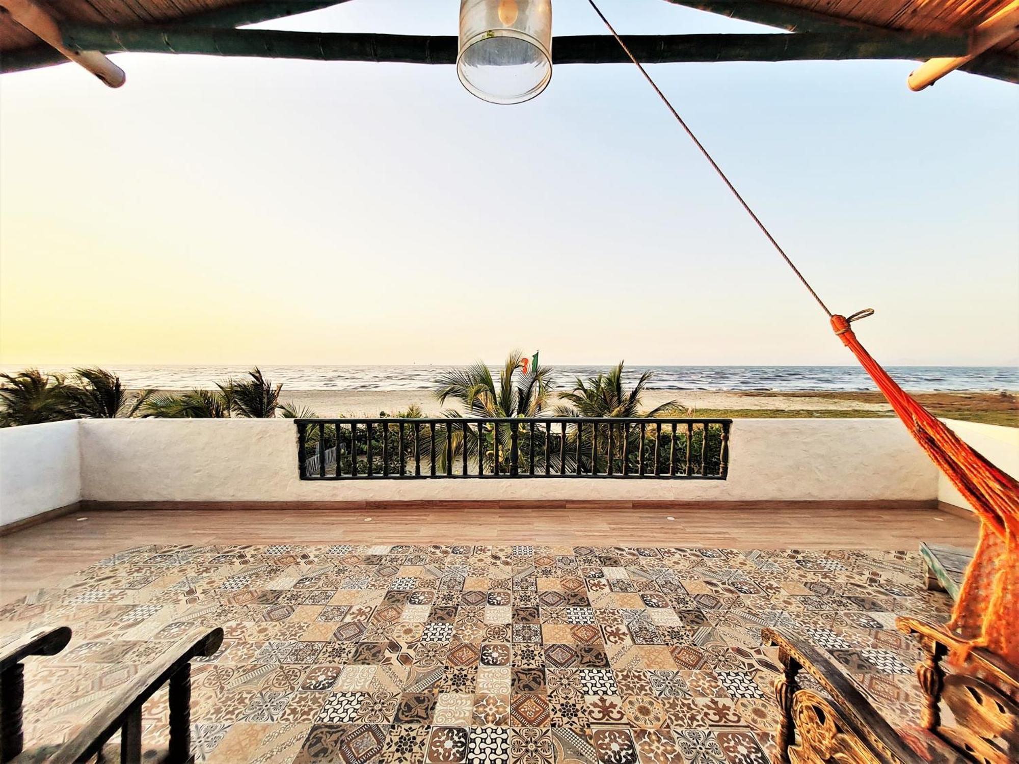 Eco-Hotel Chevere Beach Puebloviejo Bagian luar foto