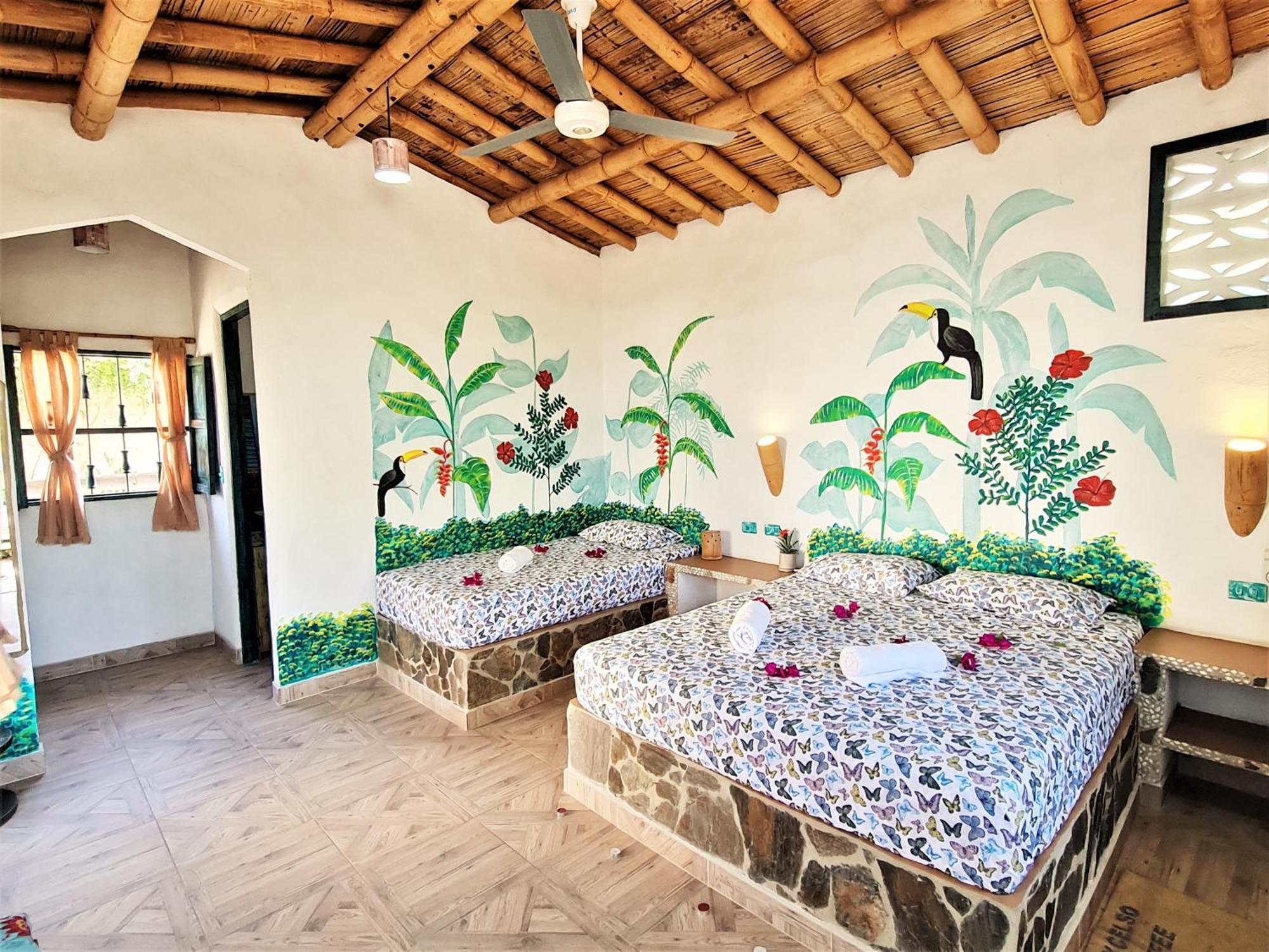 Eco-Hotel Chevere Beach Puebloviejo Bagian luar foto