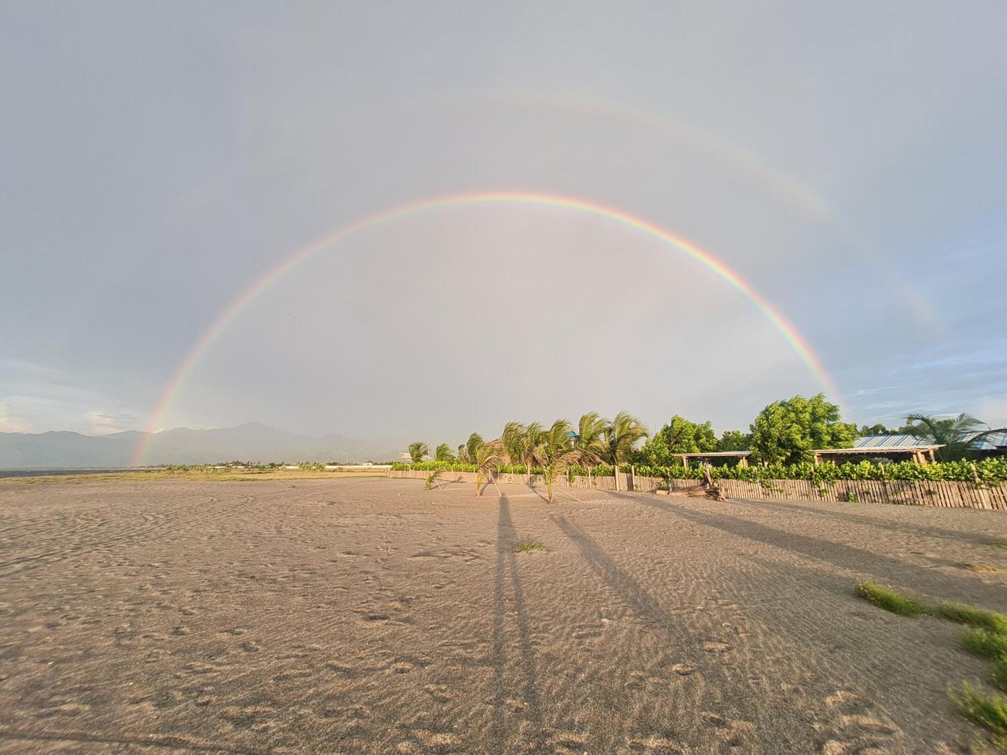 Eco-Hotel Chevere Beach Puebloviejo Bagian luar foto
